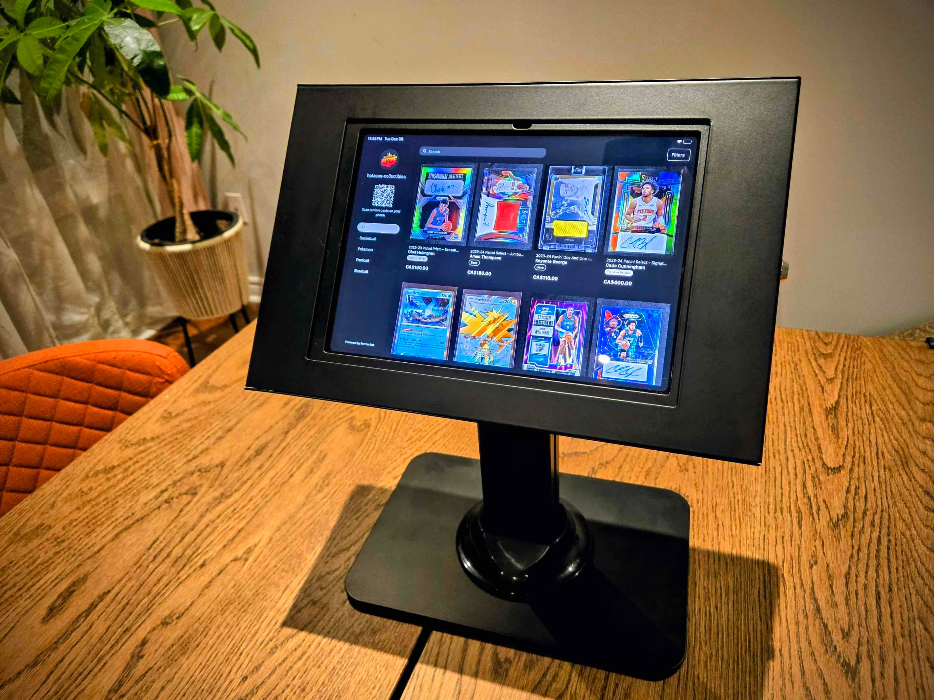 Showtime Mode with stand